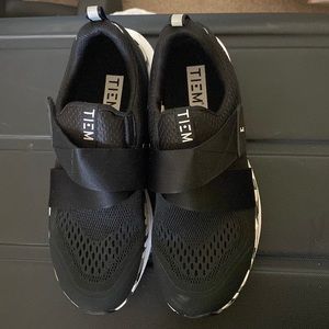 TIEM Slipstream cycling shoes